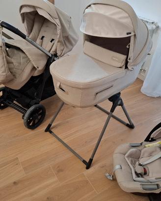 trio inglesina aptica