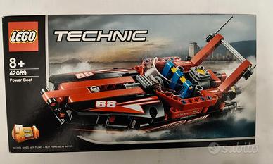 Lego Technic 42089 Power Boat