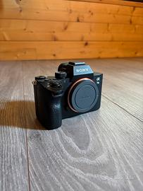 Sony A7 III (ILCE-7M3) solo corpo