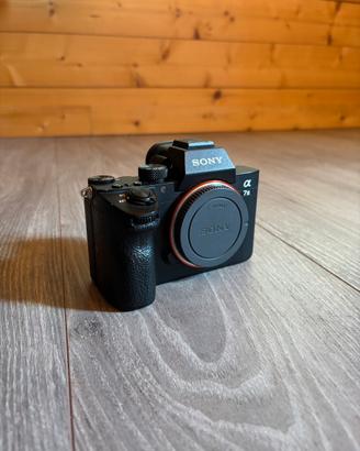 Sony A7 III (ILCE-7M3) solo corpo