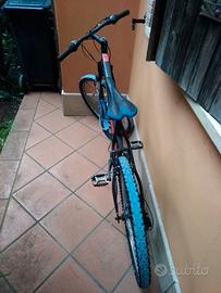 mountan bike Rockrider