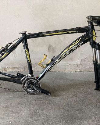 MTB Nuzzi  2010 – Deore / LX – senza ruote