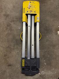 Coppia cavalletti da lavoro richiudibili stanley