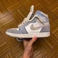 JORDAN 1 HYPER ROYALE