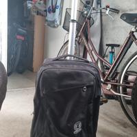 trolley per la s uola