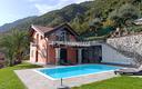 villa-esclusiva-con-piscina-e-vista-lago-