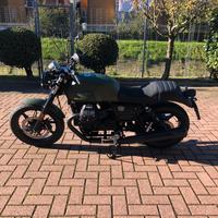 Moto Guzzi V7 - 2024