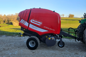 Rotopressa Maschio Kuhn Class