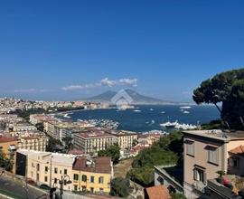 6 LOCALI A NAPOLI