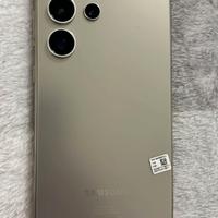  Samsung S24 Ultra 1TB pari al nuovo .