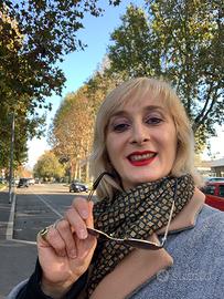 Sono una Babyssiter,sono disponibile per stirare