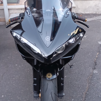 Yamaha r1