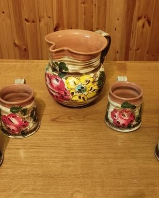 caraffa con boccali