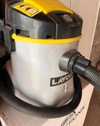 Aspirapolvere lavor