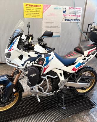 Africa twin 1100 dct adventure