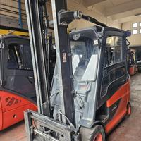 Carrello elevatore elettrico 3000kg marca Linde
