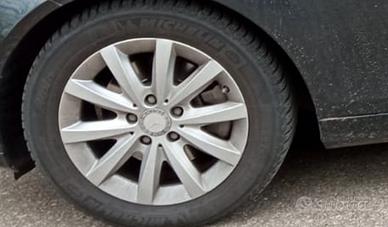 GOMME NEVE CON CERCHI MERCEDES