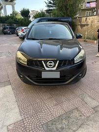 Nissan quashqai 2011 Con motore nuovo