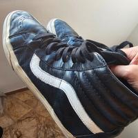 Sneakers  Vans in pelle nera.46