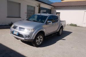 MITSUBISHI L200 2.5 DI-D/178CV 4X4