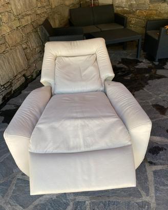 Poltrona reclinabile Divani & Divani pelle beige