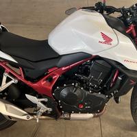 Honda Hornet 750