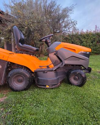 Trattorino Stiga estate 792 W