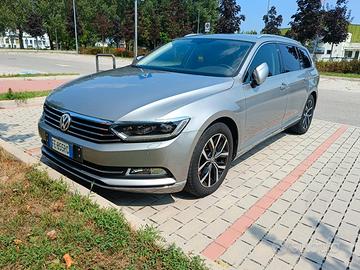 VOLKSWAGEN Passat 8ª serie - 2016