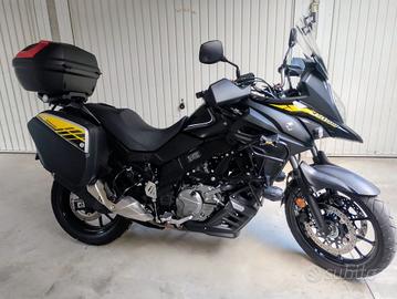 Suzuki V-Strom 650 del 2023