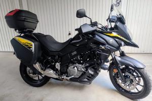 Suzuki V-Strom 650 del 2023
