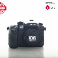 Panasonic GH4