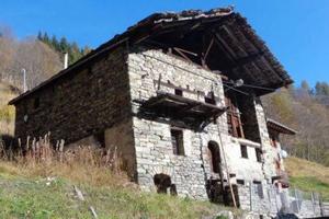 Rustico nella valle del Gran San Bernardo Pleiney