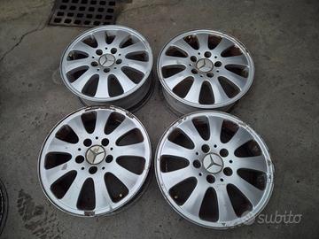 Cerchi In Lega Da 15" Per Mercedes Classe A W169