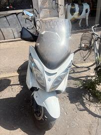 BURGMAN SUZUKI 400 ABS LUX