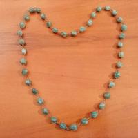Collana lunga in pietre, epoca anni '70.