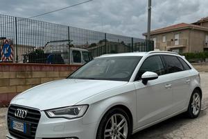 Audi A3 incidentata 2.0 150cv