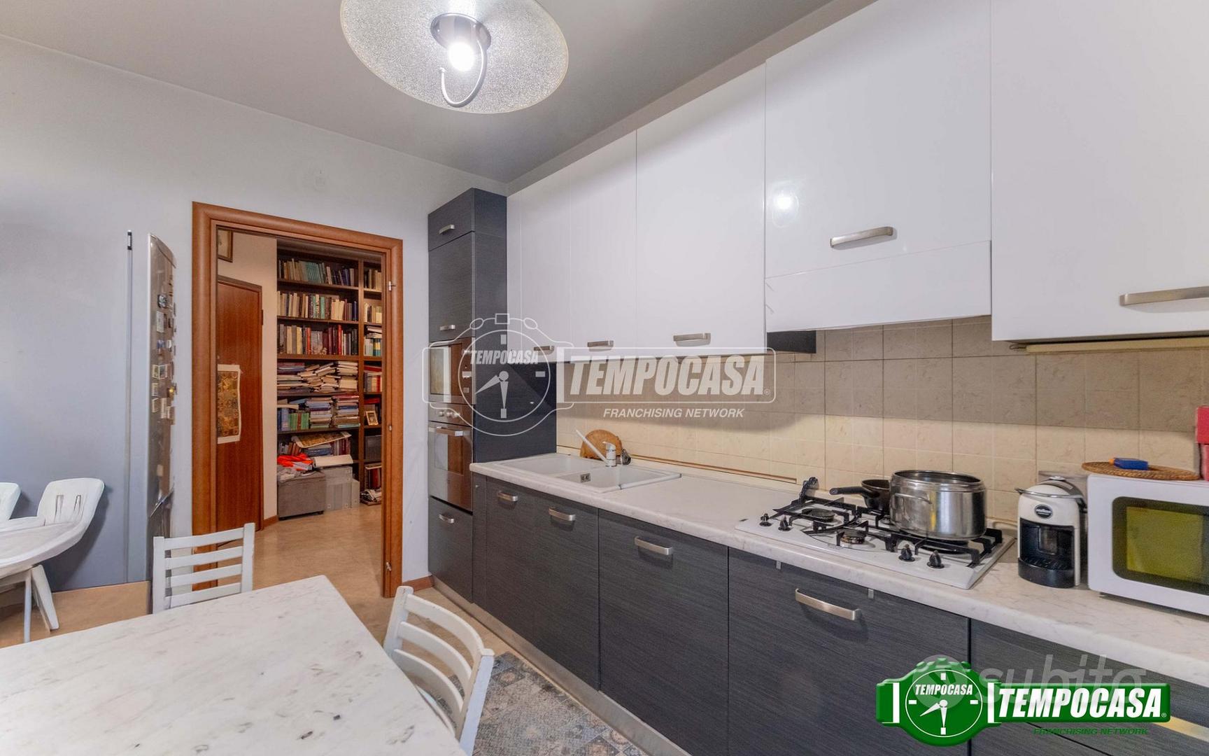Appartamento – Bollate, Zona Industriale Ospiate Sud, Ospiate - Altro