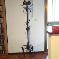 Piantana art nouveau ferro battuto motivo floreale