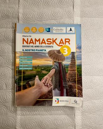 Libro scolastico (GEOGRAFIA) 3^ media