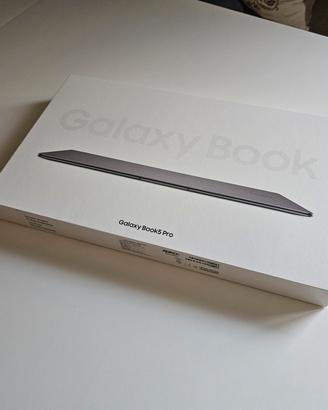 Samsung Galaxy Book5 Pro 16" - 16GB RAM / 1TB SSD