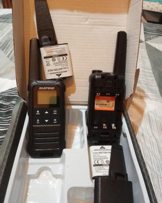La Baofeng F22 dispone di 22 canali PMR, 50 codici