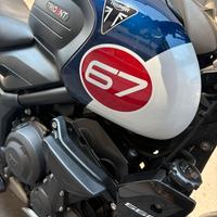 Triumph trident tribute 660