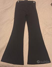 Pantaloni da donna a zampa