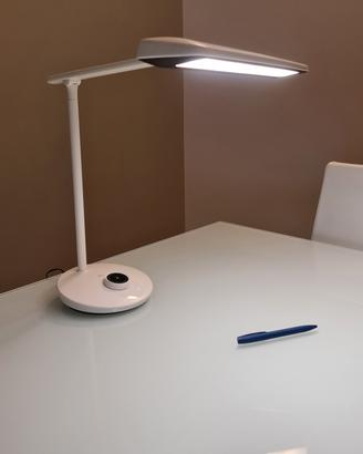 Lampada da tavolo led  Philips DSK501
