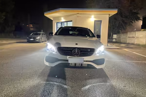 Cla shoting brake 4 matic 200