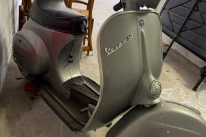 vespa V5A