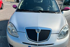 LANCIA YPSILON PER NEOPATENTATI