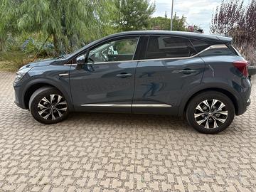 Renault captur bicolor techno 2023