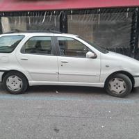 Fiat Palio Weekend 1600 16V anno 2001  benz/gpl