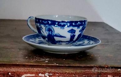 porcellana giapponese  tazza più piatto 3 piattini